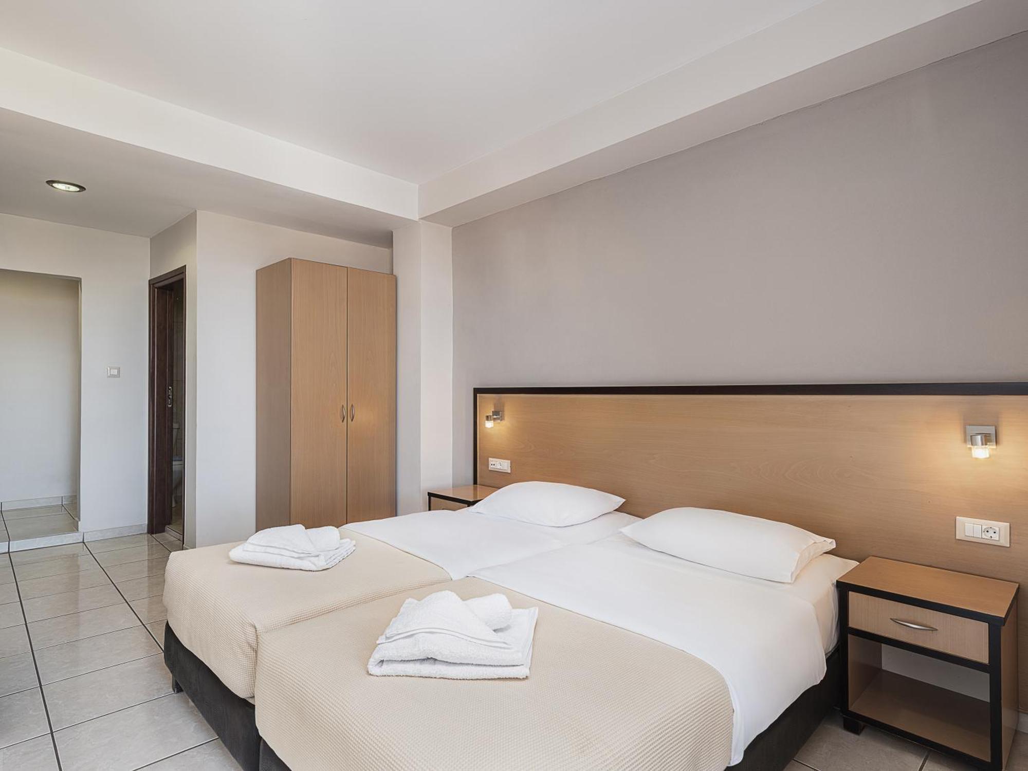 Theofilos City Hotel Chania  Buitenkant foto