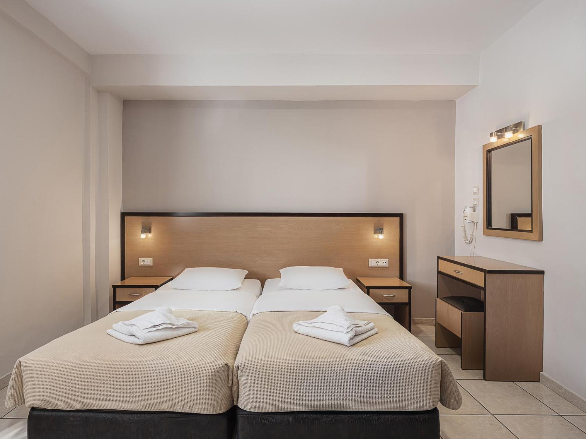 Theofilos City Hotel Chania  Buitenkant foto