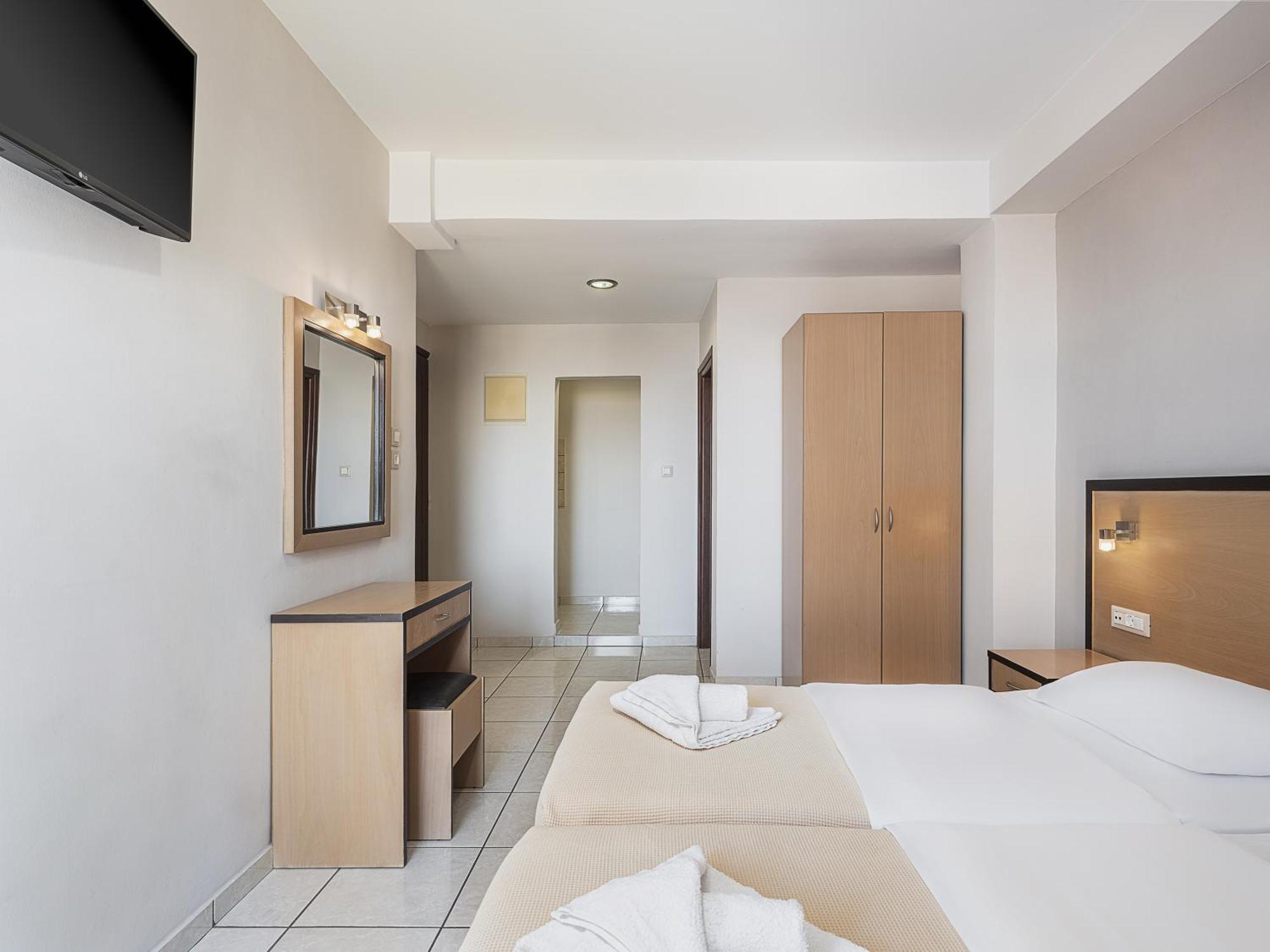 Theofilos City Hotel Chania  Buitenkant foto
